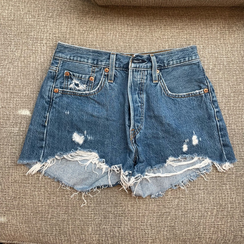 Levi shorts